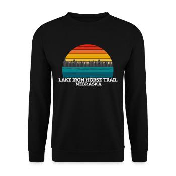 Lake Iron Horse Trail Nebraska - Unisex Pullover - Schwarz - Vorne - Alina (178cm) & Michal (187cm)