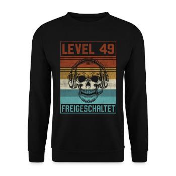 49. Geburtstag Gamer Level 49 Jahre - Unisex Pullover - Schwarz - Vorne - Alina (178cm) & Michal (187cm)