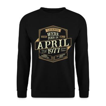 April 1977 Geburtstag Mann - Unisex Pullover - Schwarz - Vorne - Alina (178cm) & Michal (187cm)