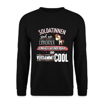 Soldatinnen sind wie Einhörner - Unisex Pullover - Schwarz - Vorne - Alina (178cm) & Michal (187cm)
