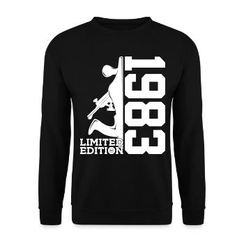 LIMITED EDITION 1983 TISCHLER 43. GEBURTSTAG - Unisex Pullover - Schwarz - Vorne - Alina (178cm) & Michal (187cm)