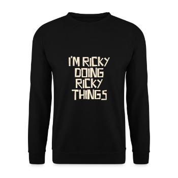 I'm Ricky doing Ricky things - Unisex Pullover - Schwarz - Vorne - Alina (178cm) & Michal (187cm)