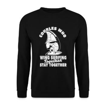 Wing Surf Wing Foil Paar - Unisex Pullover - Schwarz - Vorne - Alina (178cm) & Michal (187cm)