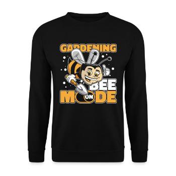 Hobbygärtner Garten Modus An Gartenbienen - Unisex Pullover - Schwarz - Vorne - Alina (178cm) & Michal (187cm)