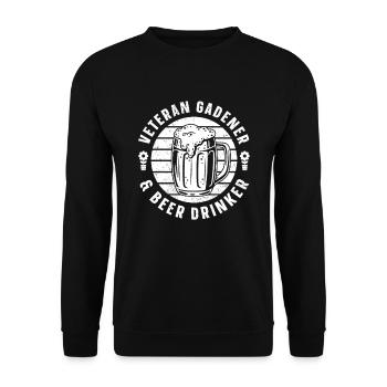 Hobby Gardener Garden Funny Garden Beer - Unisex Sweatshirt - black - Front - Alina (178cm) & Michal (187cm)