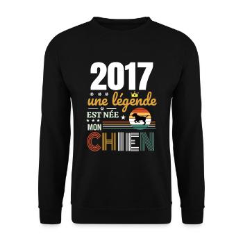 2017 une légende et née mon chien - Sweat-shirt Unisexe - noir - Devant - Alina (178cm) & Michal (187cm)