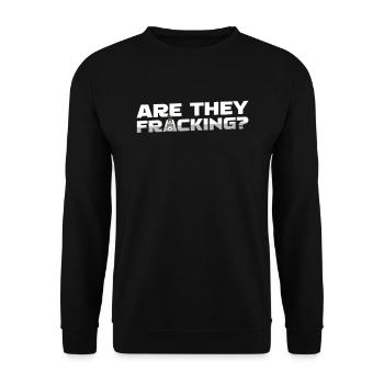 Ölfeld Bohrinsel Fracking - Unisex Pullover - Schwarz - Vorne - Alina (178cm) & Michal (187cm)
