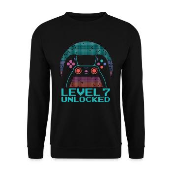 Gamer Gaming Level 7 Unlocked - Unisex Pullover - Schwarz - Vorne - Alina (178cm) & Michal (187cm)