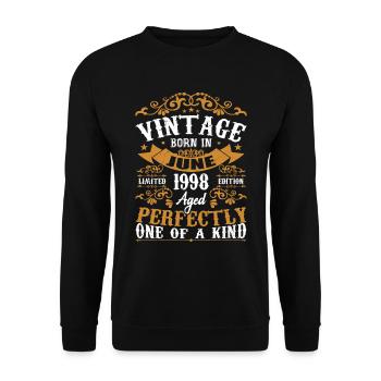 Gift June 1998 Birthday June 1998 June 1998 - Unisex Sweatshirt - black - Front - Alina (178cm) & Michal (187cm)