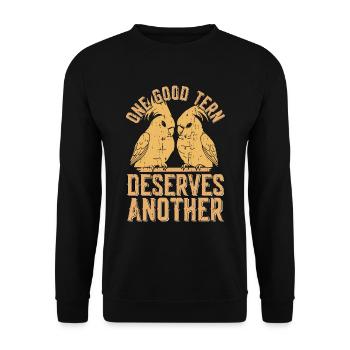 Birdwatching One Good Tern Deserves Bird Lover - Unisex Pullover - Schwarz - Vorne - Alina (178cm) & Michal (187cm)