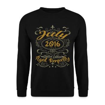 Juli 2016 Geburtstag Juli 2016 Geschenk 2016 - Unisex Pullover - Schwarz - Vorne - Alina (178cm) & Michal (187cm)