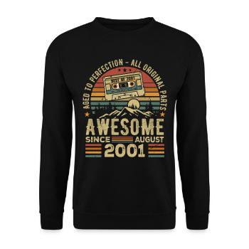 Born in August 2001 Birthday Gift August 2001 August - Unisex Sweatshirt - black - Front - Alina (178cm) & Michal (187cm)