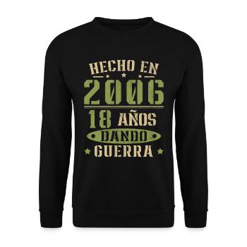 18 Jahre altes Geburtstagsgeschenk aus dem Jahr 2006 - Unisex Pullover - Schwarz - Vorne - Alina (178cm) & Michal (187cm)