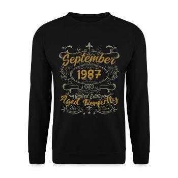 Legends September 1987 | Gift September 1987 - Unisex Sweatshirt - black - Front - Alina (178cm) & Michal (187cm)