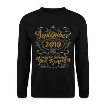 Legends September 2010 | Gift September 2010 - Unisex Sweatshirt - black - Front - Alina (178cm) & Michal (187cm)