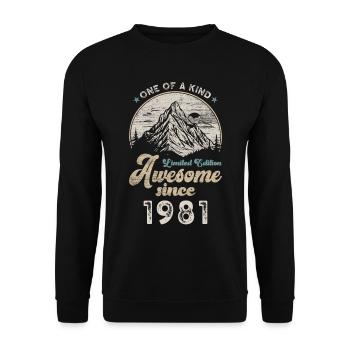 1981 Birthday Berge - Unisex Sweatshirt - black - Front - Alina (178cm) & Michal (187cm)