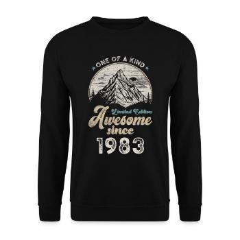 1983 Birthday Berge - Unisex Sweatshirt - black - Front - Alina (178cm) & Michal (187cm)