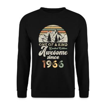 1966 Birthday Berge - Unisex Sweatshirt - black - Front - Alina (178cm) & Michal (187cm)