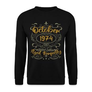 October 1974 Gift 1974 Birthday October 1974 - Unisex Sweatshirt - black - Front - Alina (178cm) & Michal (187cm)