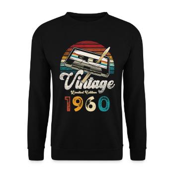 Vintage 1960 Geburtstag Kassette Bleistift - Unisex Pullover - Schwarz - Vorne - Alina (178cm) & Michal (187cm)