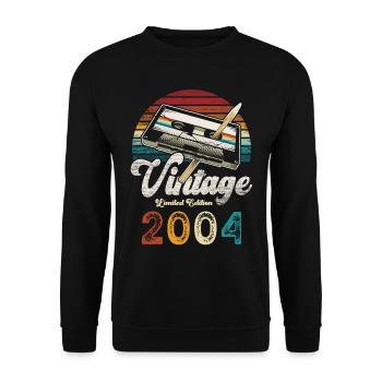 Vintage 2004 Geburtstag Kassette Bleistift - Unisex Pullover - Schwarz - Vorne - Alina (178cm) & Michal (187cm)