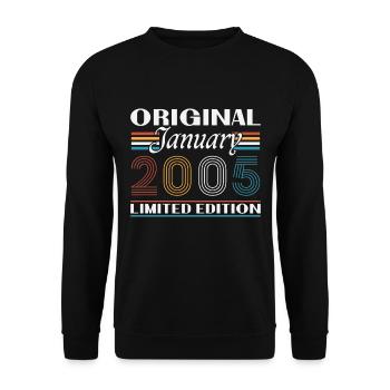 20 Years Birthday Gift Born In January 2005 - Unisex Sweatshirt - black - Front - Alina (178cm) & Michal (187cm)