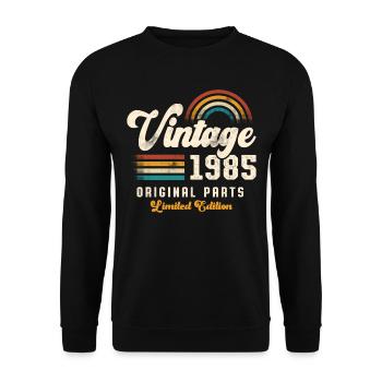 Vintage 1985 Birthday Retro - Unisex Sweatshirt - black - Front - Alina (178cm) & Michal (187cm)