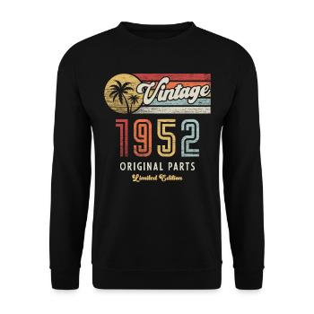 Vintage 1952 Birthday Retro - Unisex Sweatshirt - black - Front - Alina (178cm) & Michal (187cm)