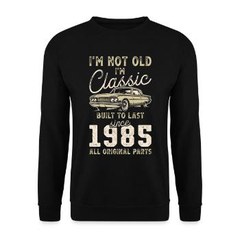 Né en 1985 Anniversaire Voiture classique - Sweat-shirt Unisexe - noir - Devant - Alina (178cm) & Michal (187cm)