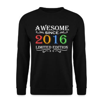 2016 - Né 2016 - Année de naissance 2016 - Sweat-shirt Unisexe - noir - Devant - Alina (178cm) & Michal (187cm)