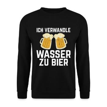 Ich verwandle Wasser zu Bier Bierbauer Braumeister - Unisex Pullover - Schwarz - Vorne - Alina (178cm) & Michal (187cm)