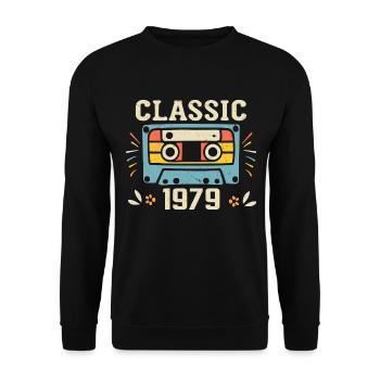 Vintage 1979 Retro Birthday Cassette 1979 - Unisex Sweatshirt - black - Front - Alina (178cm) & Michal (187cm)