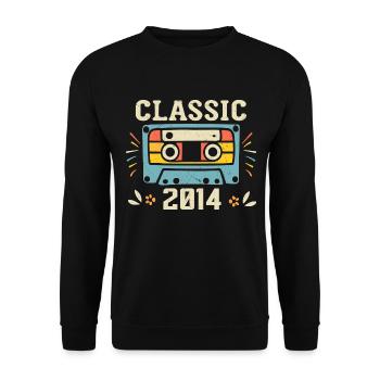 Vintage 2014 Cassette D'anniversaire Rétro 2014 - Sweat-shirt Unisexe - noir - Devant - Alina (178cm) & Michal (187cm)
