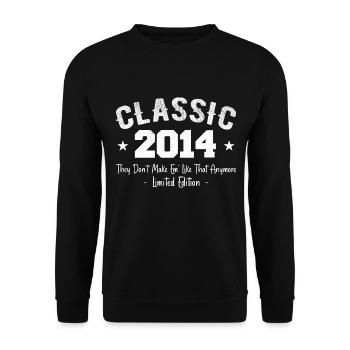 Born 2014 Vintage Classic Anniversary Gift 2014 - Unisex Sweatshirt - black - Front - Alina (178cm) & Michal (187cm)