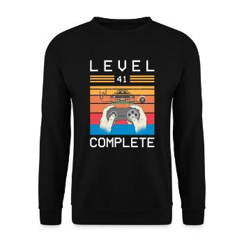 Rétro Gamer Gifts 41.Anniversaire Niveau 41 Complete - Sweat-shirt Unisexe - noir - Devant - Alina (178cm) & Michal (187cm)