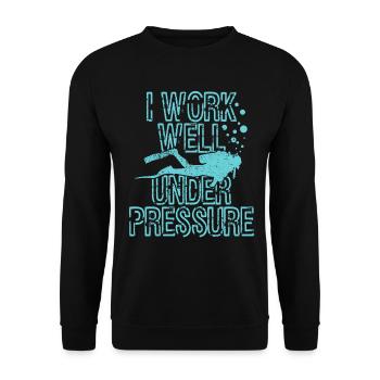 Diving Funny Vintage Diver Gift - Unisex Sweatshirt - black - Front - Alina (178cm) & Michal (187cm)