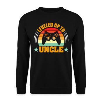 Leveled Up to Uncle est 2024 funny Uncles Quotes - Unisex Pullover - Schwarz - Vorne - Alina (178cm) & Michal (187cm)