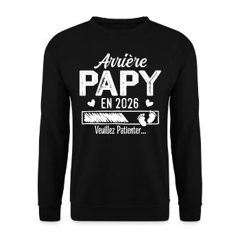 Arrière Papy en 2026 cadeau futur Grand-père - Sweat-shirt Unisexe - noir - Devant - Alina (178cm) & Michal (187cm)