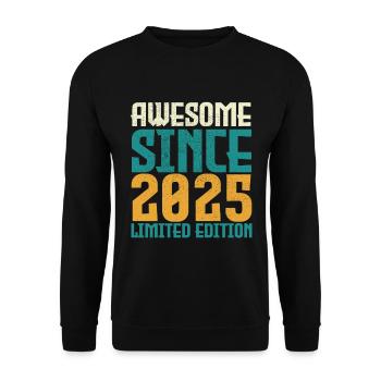 Awesome seit 2025 limitierte Auflage. - Unisex Pullover - Schwarz - Vorne - Alina (178cm) & Michal (187cm)