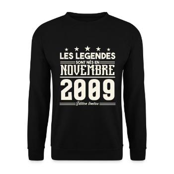 Les légendes sont nés en novembre 2009. - Sweat-shirt Unisexe - noir - Devant - Alina (178cm) & Michal (187cm)