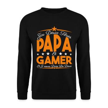 J'ai deux titres Papa et Gamer, Cadeau Papa. - Sweat-shirt Unisexe - noir - Devant - Alina (178cm) & Michal (187cm)