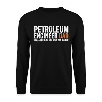 Papa - Petroleum Engineer - Unisex Sweatshirt - black - Front - Alina (178cm) & Michal (187cm)