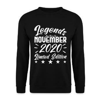 Legenden werden im Jubiläumsgeschenk November 2020 geboren - Unisex Pullover - Schwarz - Vorne - Alina (178cm) & Michal (187cm)