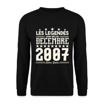 Les Légendes Sont Nés En Décembre 2007, Cadeau. - Sweat-shirt Unisexe - noir - Devant - Alina (178cm) & Michal (187cm)