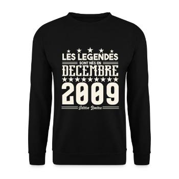 Les Légendes Sont Nés En Décembre 2009, Cadeau. - Sweat-shirt Unisexe - noir - Devant - Alina (178cm) & Michal (187cm)