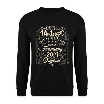 Vintage Born in February 2014 Anniversary February - Unisex Sweatshirt - black - Front - Alina (178cm) & Michal (187cm)