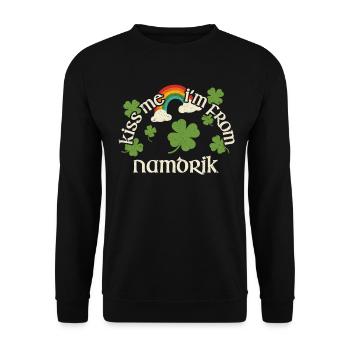 Kiss Me - St. Patrick's Day Namdrik - Unisex Sweatshirt - black - Front - Alina (178cm) & Michal (187cm)