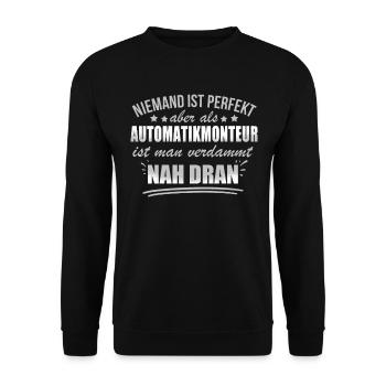 Lustige Automatikmonteur Beruf Arbeit Reparatur - Unisex Sweatshirt - black - Front - Alina (178cm) & Michal (187cm)