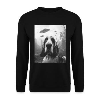 Hund - Alien Selfie Basset Hound UFO - Unisex Pullover - Schwarz - Vorne - Alina (178cm) & Michal (187cm)