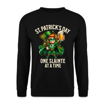 St. Patrick's Day - Unisex Sweatshirt - black - Front - Alina (178cm) & Michal (187cm)